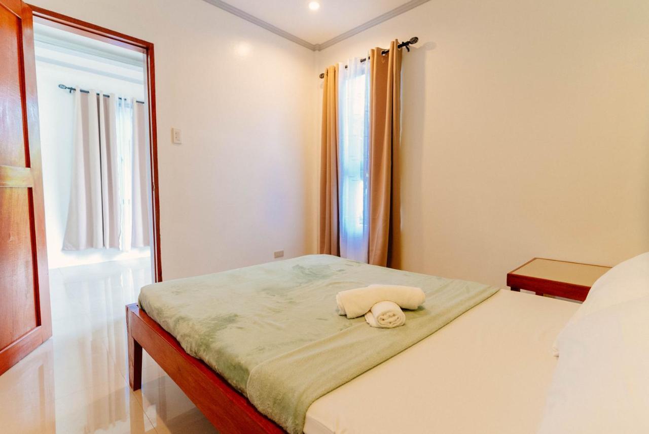 Kawayan Hostel Хенерал Луна Екстериор снимка