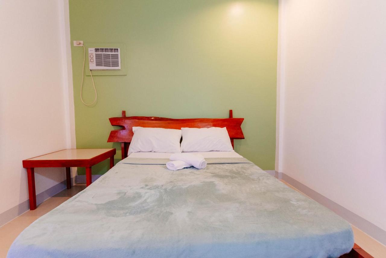 Kawayan Hostel Хенерал Луна Екстериор снимка