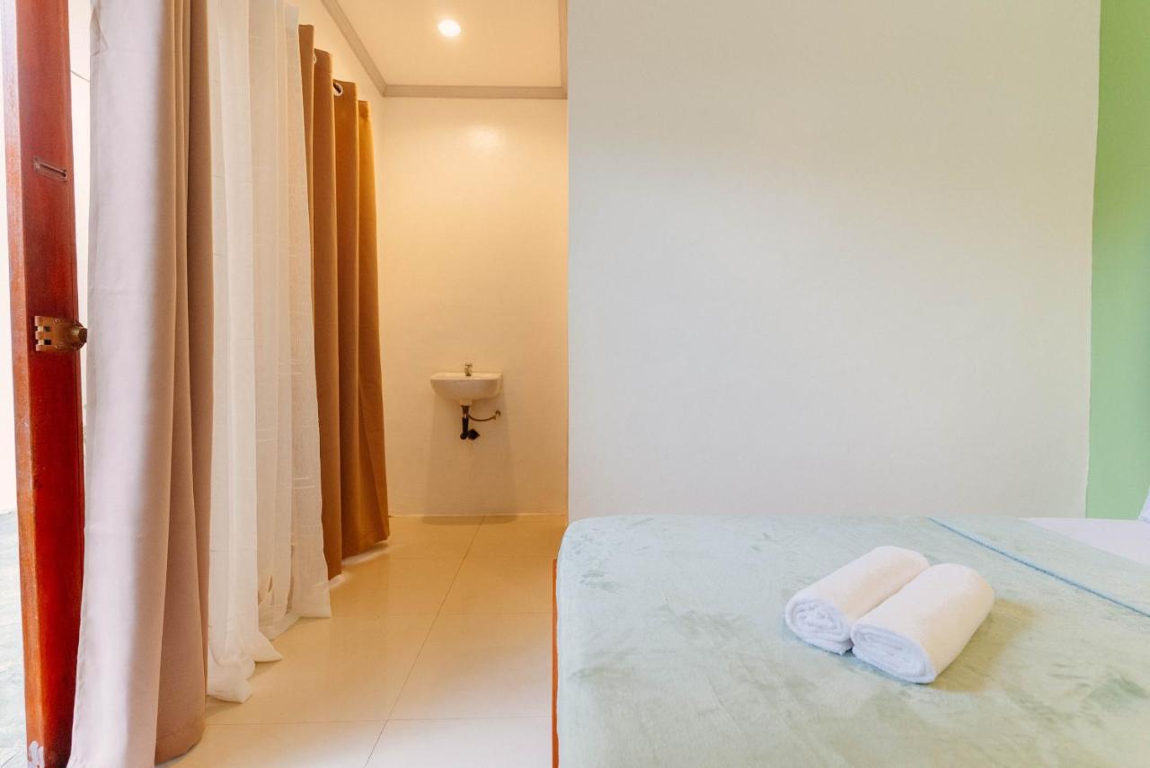 Kawayan Hostel Хенерал Луна Екстериор снимка